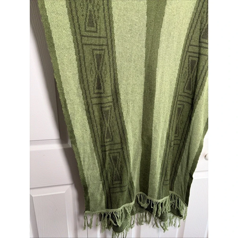 Arvil Hill Hooded Poncho Cloak Mens Size M Green Striped Geometric Knit Festival